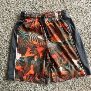 Place sport shorts medium size 7-8